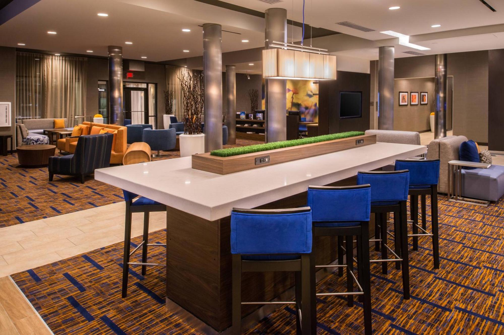 Courtyard By Marriott Джексонвилл Экстерьер фото